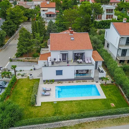 Bonihome Apartments Punat Exterior foto